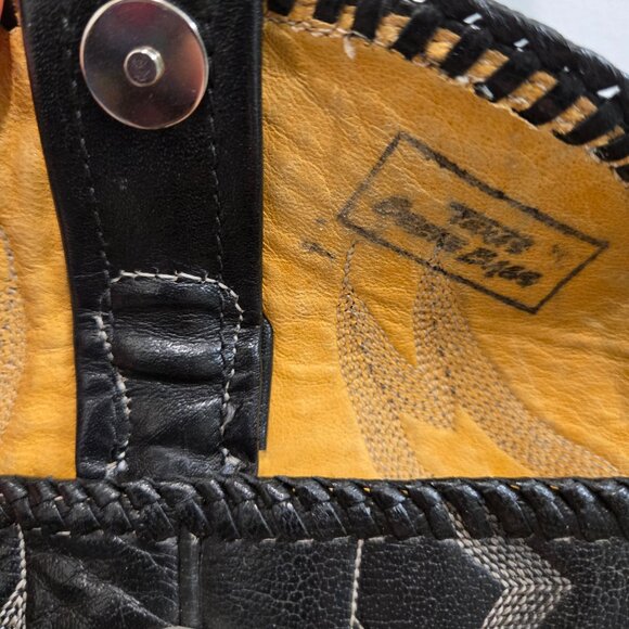 Retro Cowboy Boot Bag with Fringe - Picture 5 of 5